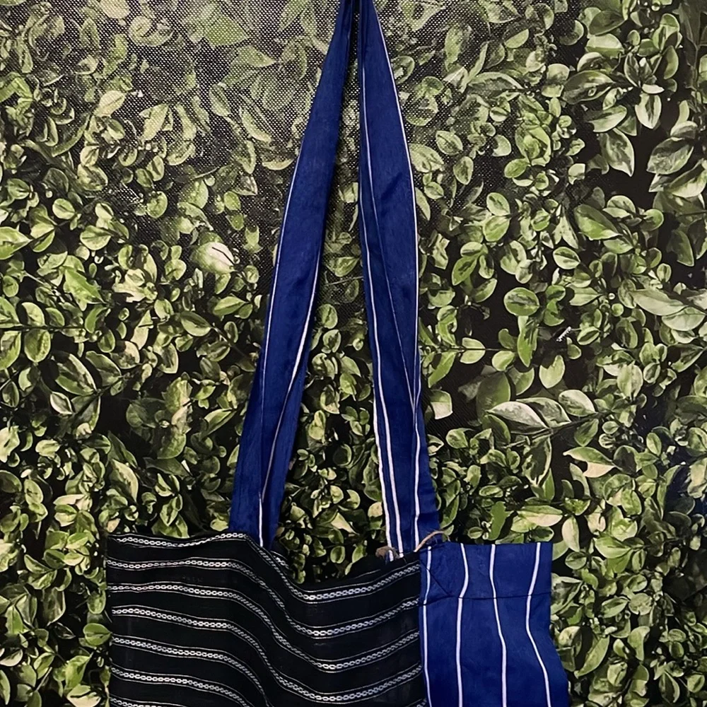 Light weight boho bag great for summer and vacation. - Picture 3 of 7